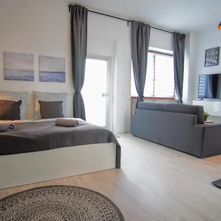Lejlighed ☆nostalgie I Innenstadt I Smart Tv I Kuche *